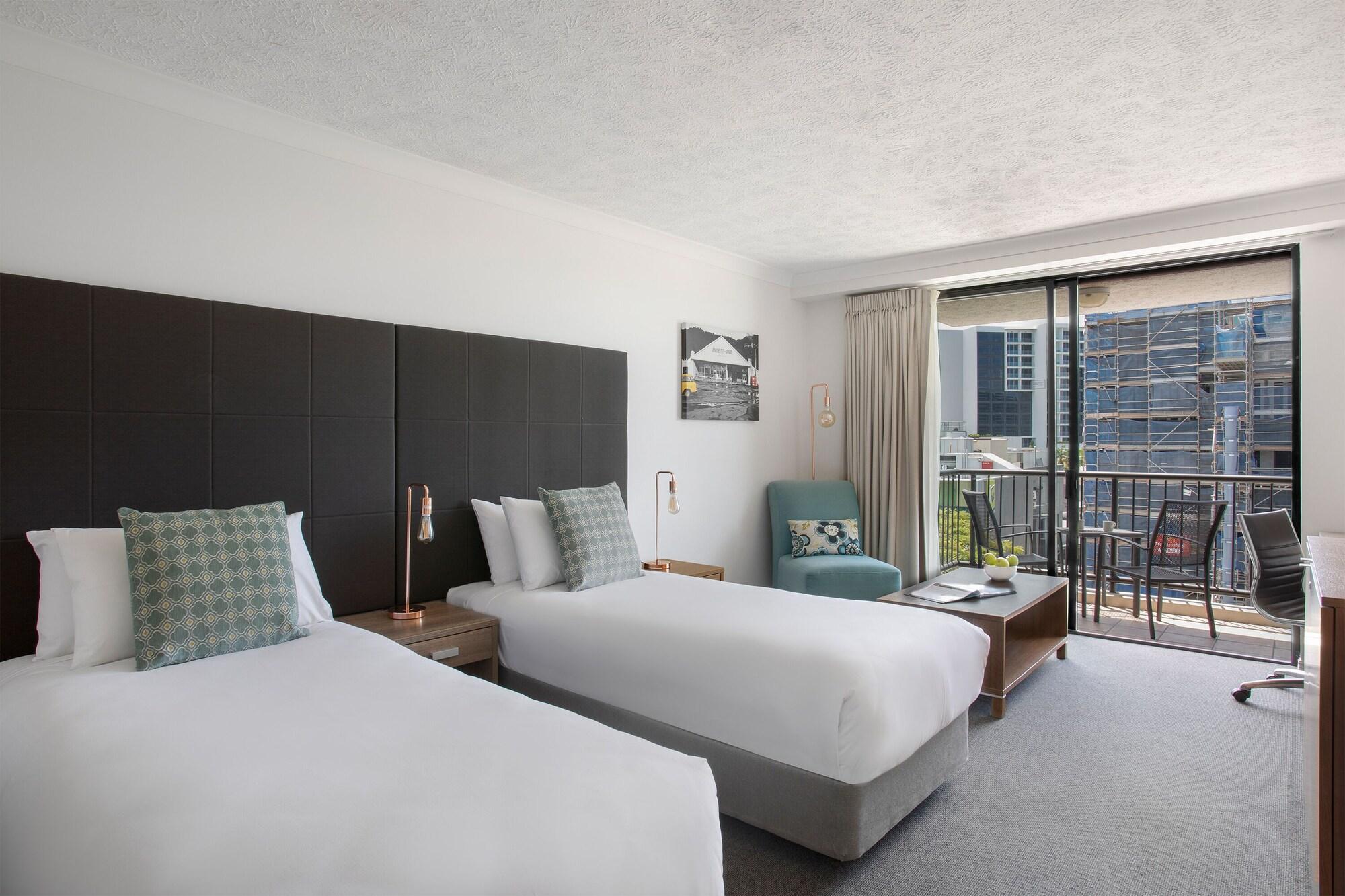 Hotel Mantra Esplanade à Cairns Extérieur photo