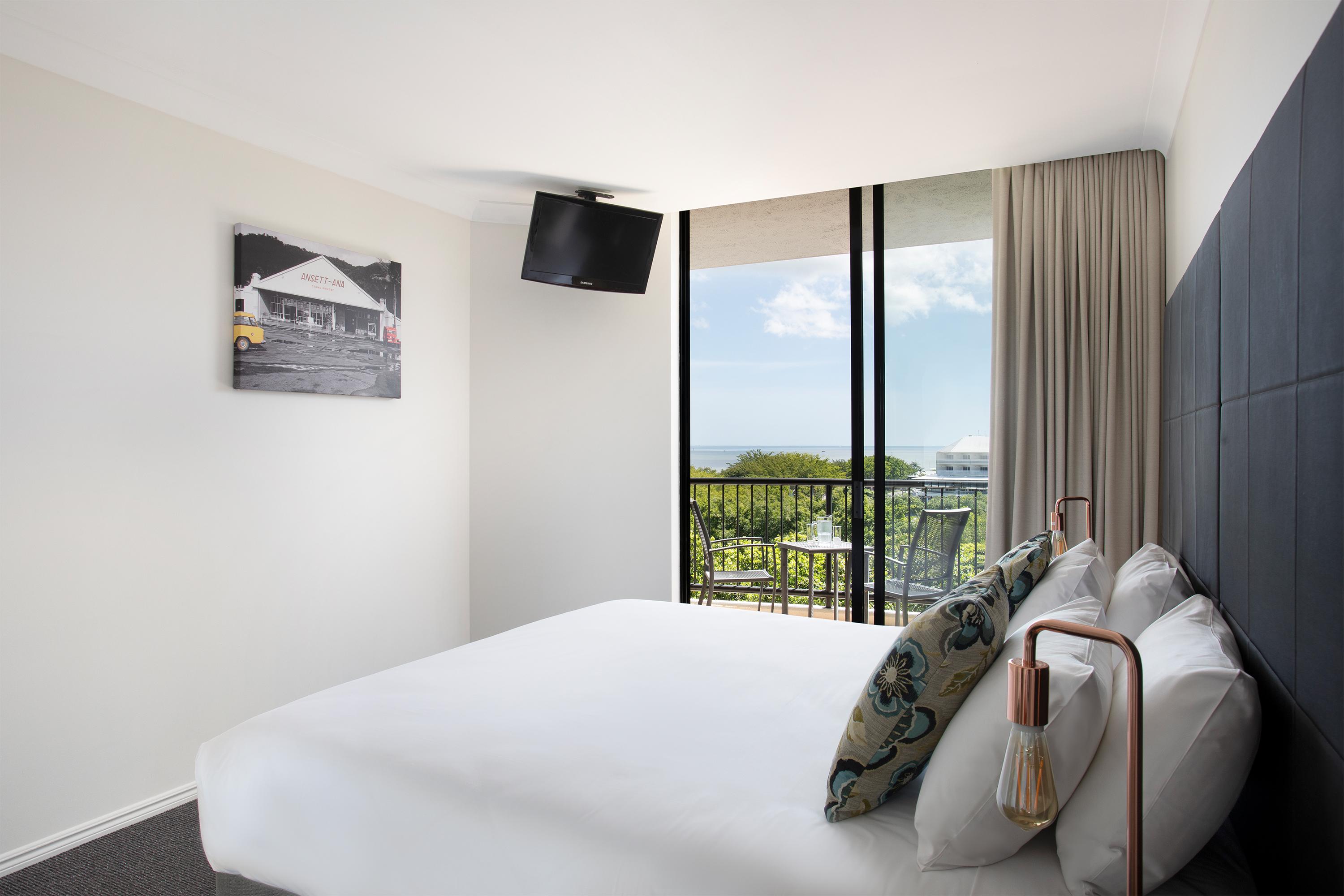 Hotel Mantra Esplanade à Cairns Extérieur photo