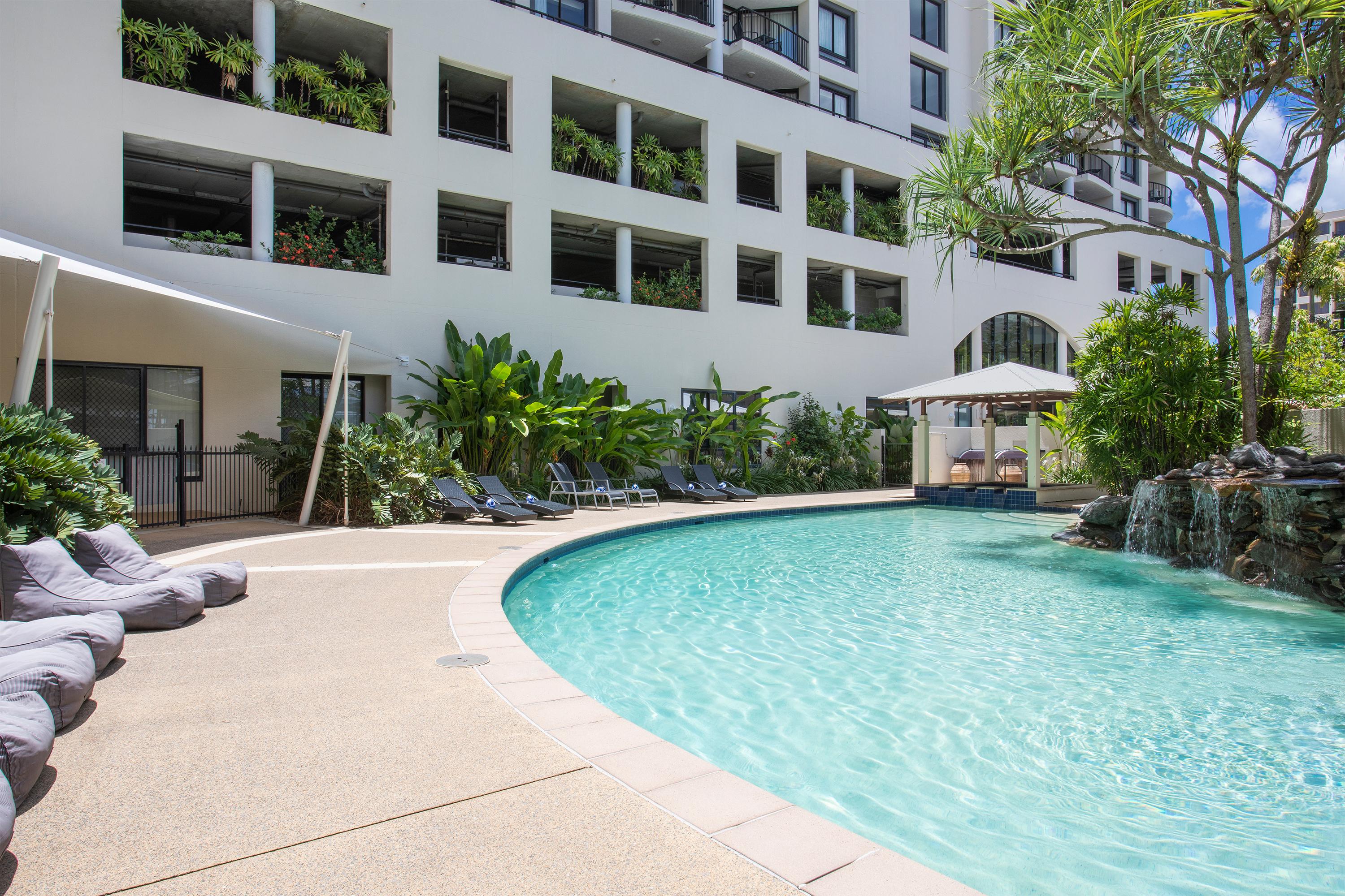 Hotel Mantra Esplanade à Cairns Extérieur photo